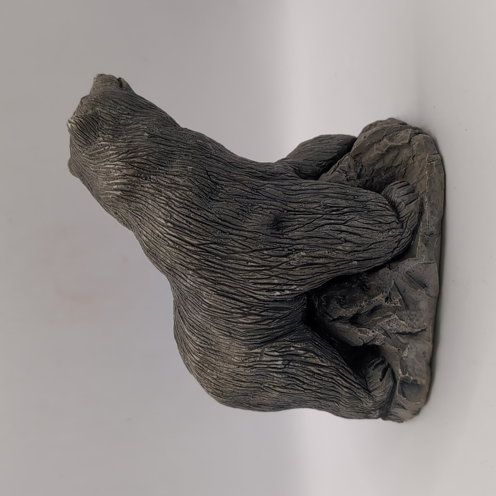 1985 Mount St. Helens Volcanic Ash Sculpture Black Bear - Hand Crafted & Signed - Picture 4 of 12